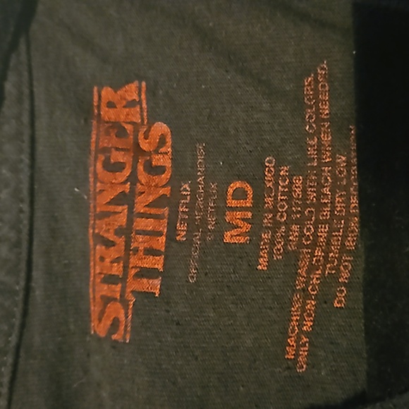 Stranger Things Men's Tshirt Medium - Picture 3 of 3